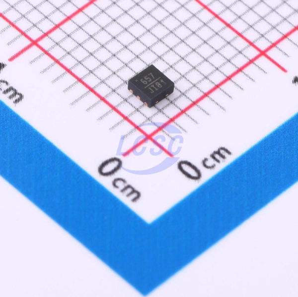 Микросхема Analog Devices HMC657LP2E