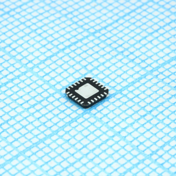 Микросхема Analog Devices ADF4252BCPZ 08+