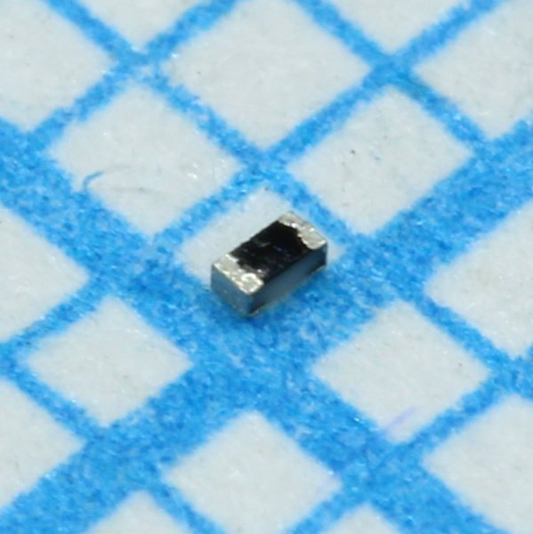 Резистор Yageo RC0201FR-070RL